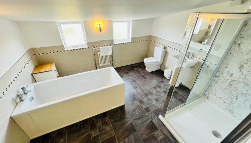 RedButt House, Freshwater, 3 Bedrooms, WiFi, Garden - Foto 5, Shower