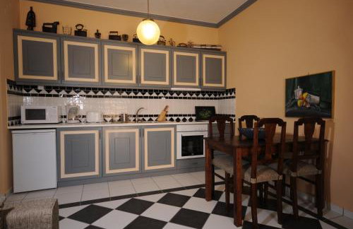 Metohi Georgila - Foto 42