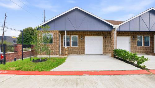 O30B Southwest Houston 2BR King Beds Pet Friendly Townhome - Foto 2