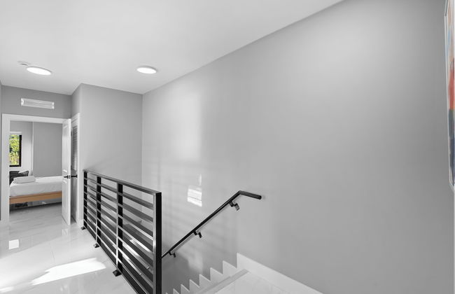 Spacious 4-BR House for Your Comfort - Foto 27