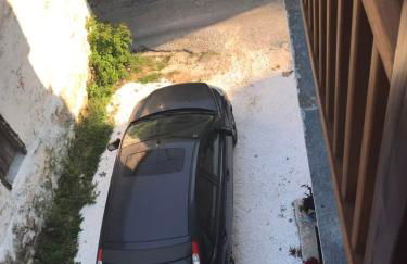 Venetia's Stone House - Photo 25