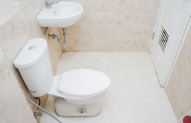 Fully Furnished with Comfortable Design 1BR Apartment Silkwood Residences - Photo 13