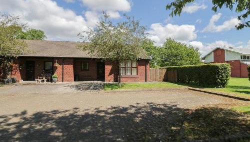 21 Eamont Park - Photo 1