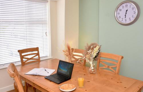 Cosy yet spacious, 3BR, Parking, Village Location - Foto 35