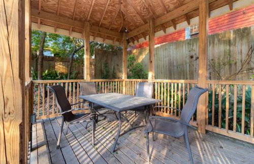 The Broadway Bungalow Walk to Riverwalk Dining! - Foto 40