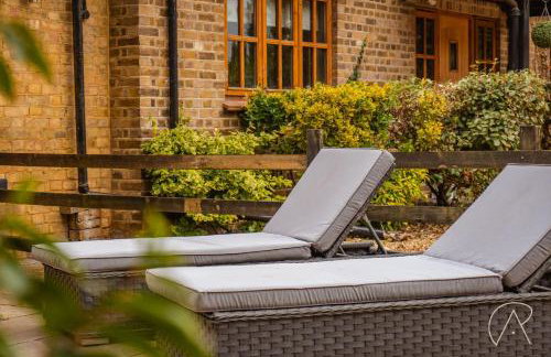 Dorney Barn, Close To Windsor Legoland - Photo 25