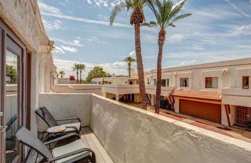 Renovated private in the heart of Old Town Scottsdale, pool & hot tub, outdoor bar & kitchen, walk to shops & bars - Foto 9
