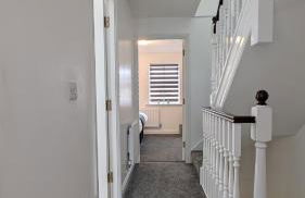 Elegant & Serene 3-BR Retreat Minutes from Heathrow Airport-London- Slough central-Legoland-Ascot-Windsor for Contractors-Families-Relocators-Businesses - Foto 19