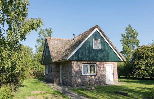 Charming Home w/ Garden - Photo 31