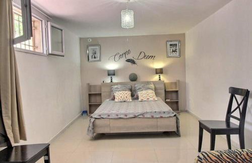 Villa 3 Logements entiers avec piscine parking - Foto 17