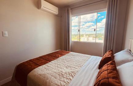 Apartamento com ar condicionado e lava e seca - Foto 2