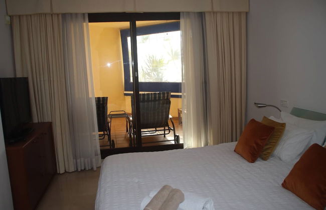 Garden Apt In Los Pinos, Los Arqueros Golf - Photo 3