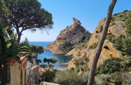 Villa T5 Les Volets Bleus, piscine, à l'entrée de Cassis et de ses calanques - Foto 35