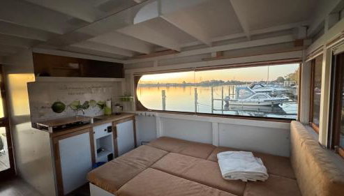 Hausboot in Berlin, festliegend im Yachthafen Schmöckwitz, mit Heizung - Foto 5