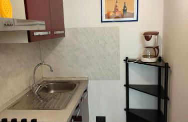 Residence MokyA1-piscina, WiFi, giardino, garage - Foto 8