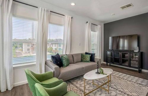 Comfy Studio With Private Parking Near Tx Med Ctr - Foto 17