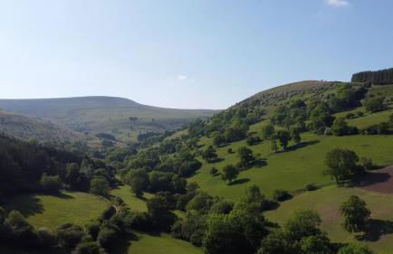 Black Mountains Stylish Hideaway, nr Crickhowell - Photo 6