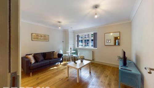 Redhill town centre apartment by Livingo - Foto 3