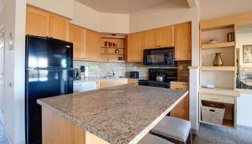 Deschutes River View Eagle Crest - Photo 3