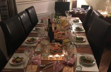 Spacious bungalow - private secure garden - sleeps up to 6 - Photo 12