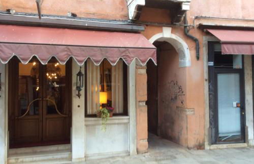 ITALIANSTAYRENTALS Suite Falier- Luminosa Venezia - Foto 48