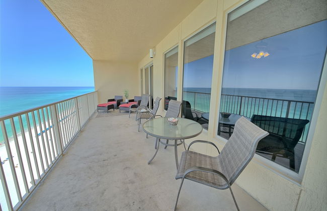 Stylish Oceanfront Condo with Beach and Picnic Area Access - Unit 1706 by RedAwning - Foto 23
