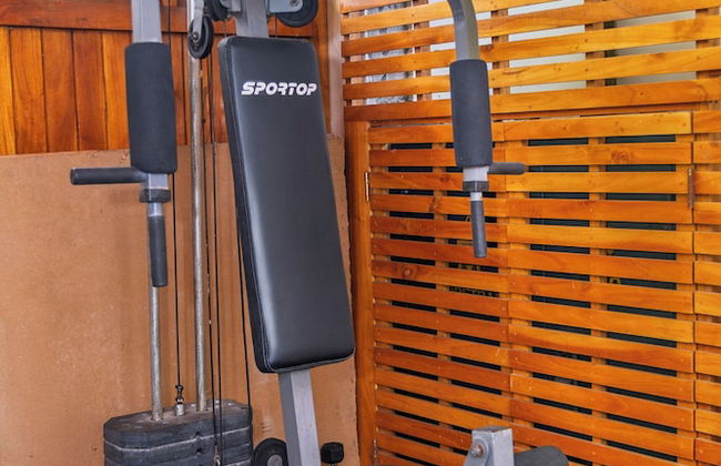 Galapagos and Beyond - Photo 23