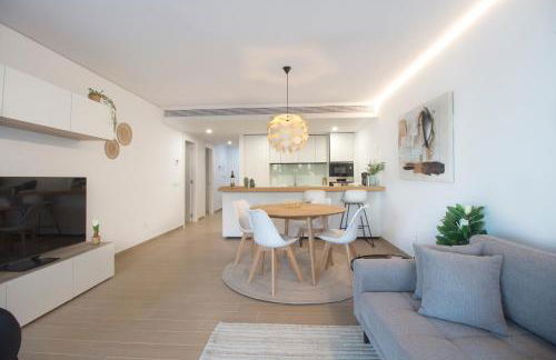 Sea View Apartment Near The Beach - Photo 6