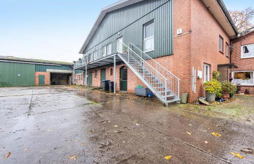 Apartment On The Upper Floor - Photo 21