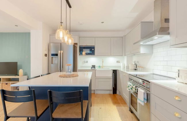 Newly Refurbished 2BD Flat - Wimbledon Village! - Foto 12