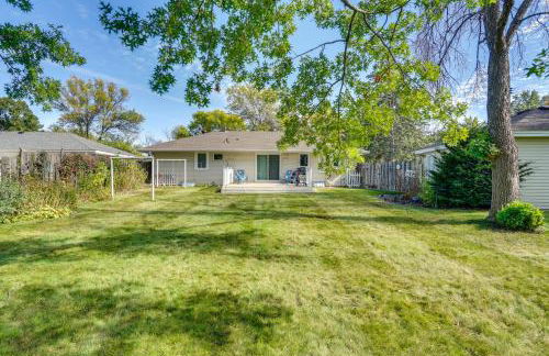 Spacious Cottage Grove Haven Near Downtown St Paul - Photo 23