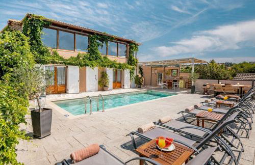 Villa Tramonto with Private Heated Pool, by ZanteWize - Foto 46