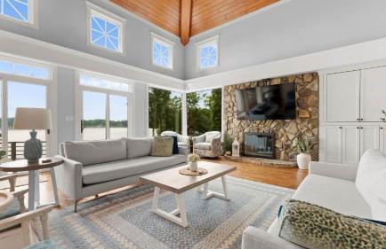 Pool • Hot Tub • Game Room • Fire Pit • Lakefront Paradise Pointe by AvantStay - Foto 42