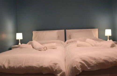 LARGE 12 Guests 5 Bedroom House in Birmingham City Centre - Foto 12