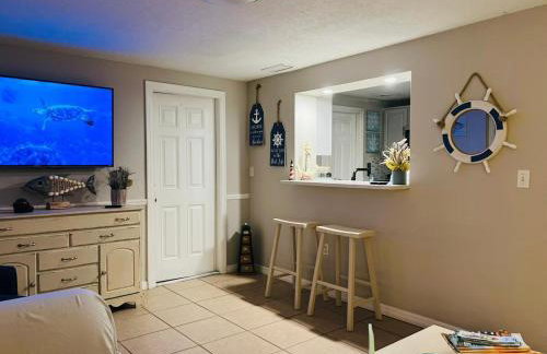 Coastal Cottage in Port Richey, Pet-Friendly Getaway Near Beaches, Parks, and Tampa - Foto 66