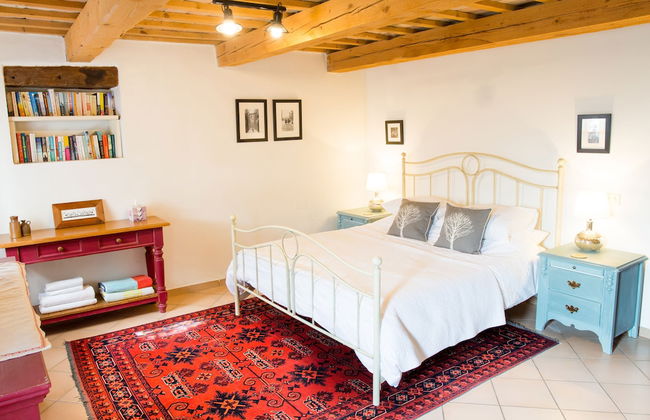 Home set in Olive Grove With Stunning Views - Foto 8