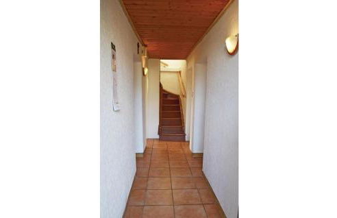 3 Bedroom Cozy Apartment In Trierweiler - Foto 10