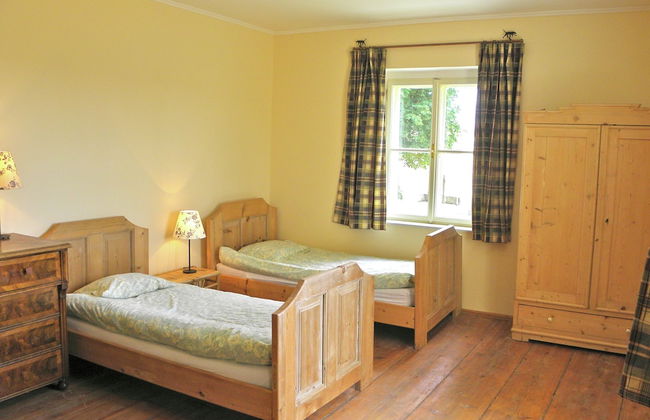 Former Parsonage in Western Bohemia - Foto 3