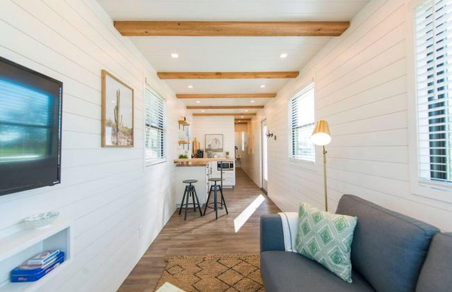 Pecan Grove Container Tiny Home Country Setting 12 min to Baylor Magnolia - Foto 9