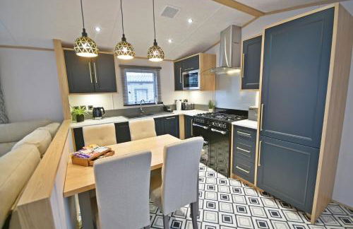 Pendle View Retreat - Holiday Park - Photo 28