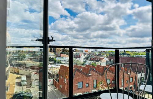 Lakeside Retreat - Spacious 1BR - Peaceful Base Near Wembley - Foto 19