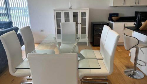 Newbury Racecourse Apartment - Foto 3