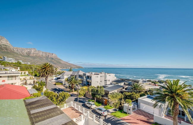 Multi-level Family Villa w Private Pool Views Lions Crest - Foto 25