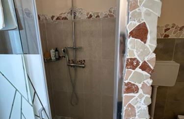 Venetian Style Apartments in Villa - Foto 27