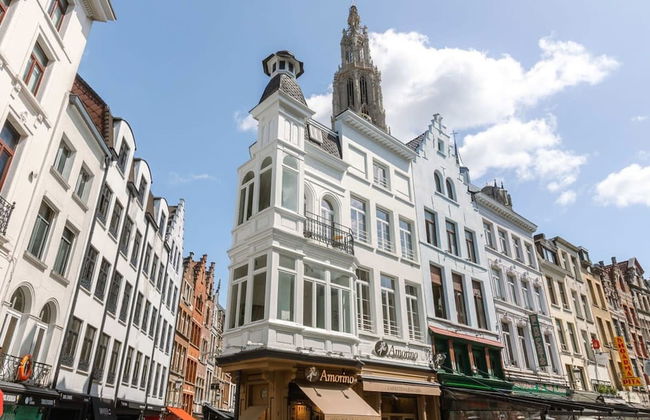 Stylish Apartment in the Heart of Antwerp - Photo 5