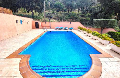 Beautiful villa with a pool - Foto 26