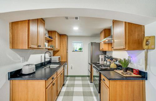 Lake View and Huge Deck Cozy Possum Kingdom Retreat - Foto 7