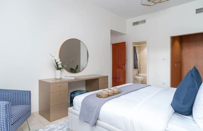 Vogue - Spacious 3BHK Greens & Views - Photo 6