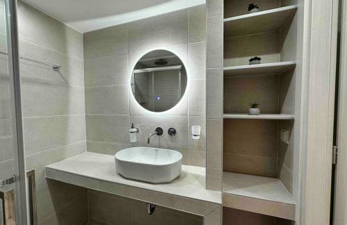 Downtown modern apartment - Foto 8