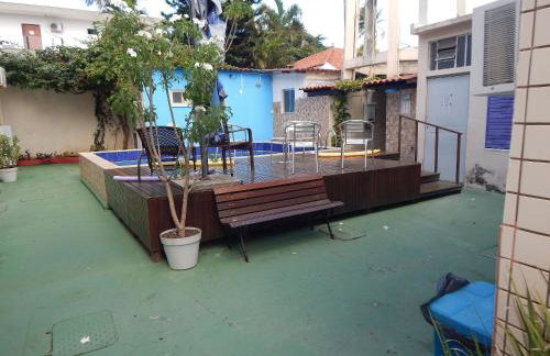 Flat aconchegante com Piscina e vista para o canal - Foto 2